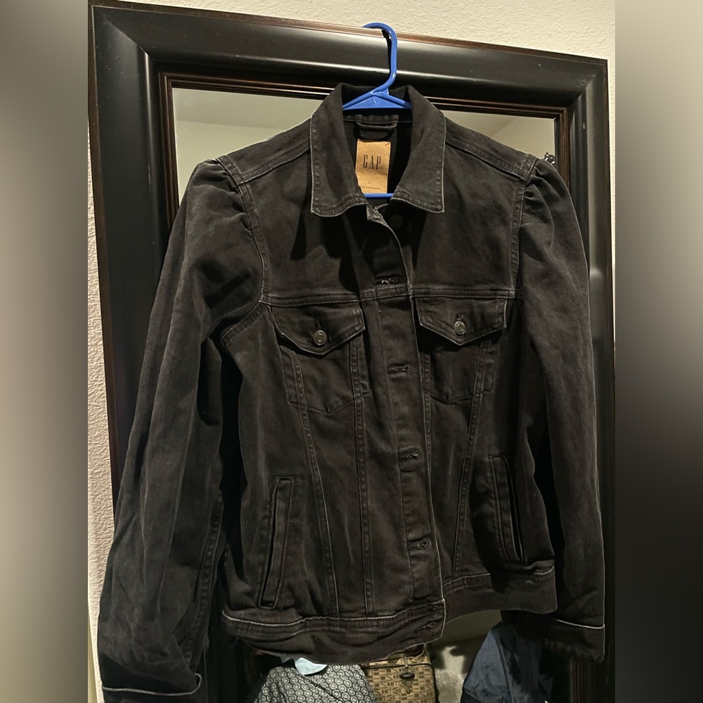Gap Women’s Black Denim Ruffle Shoulder Jacket
